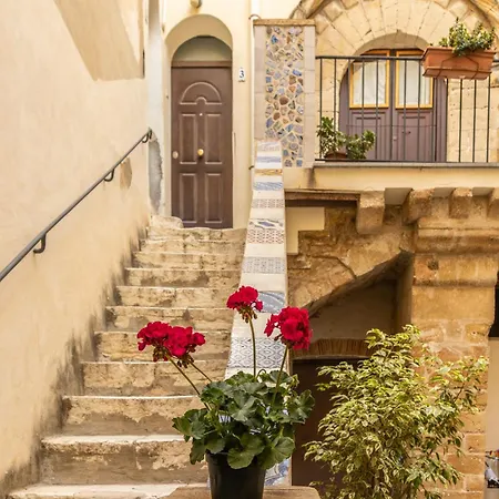 Antico Portale Apartment